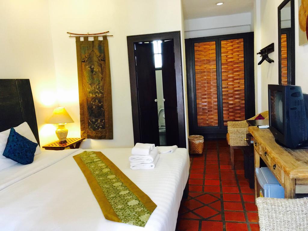 Come Chiangmai Lanna Boutique House Bed and Breakfast Τσιάνγκ Μάι Εξωτερικό φωτογραφία